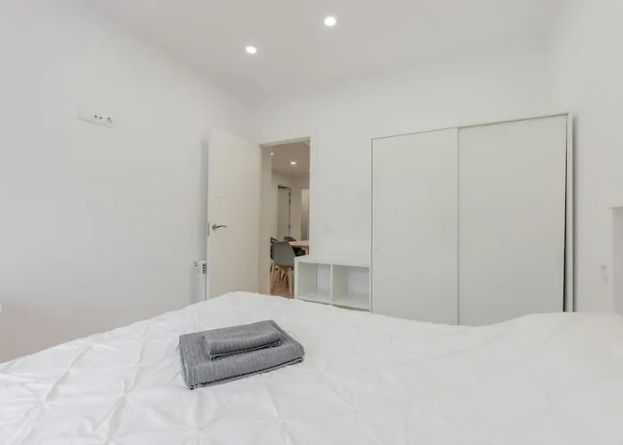 Soleado Y Terraza , Wi-fi *