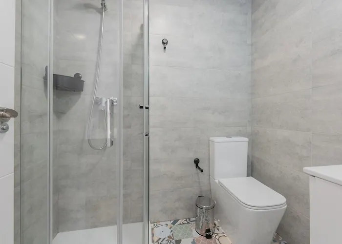 Soleado Y Terraza , Wi-fi *